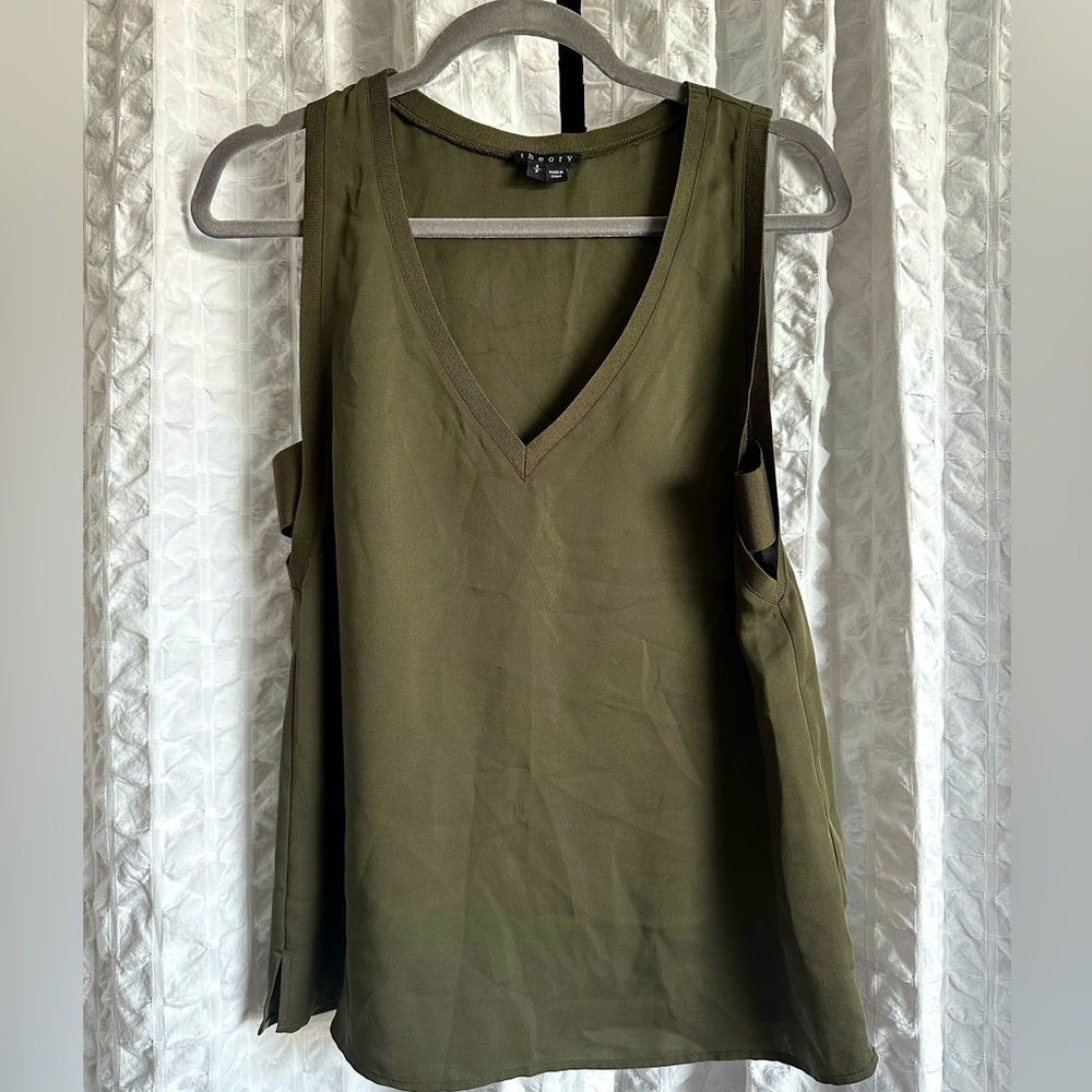 Theory blouse XS